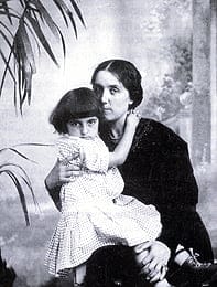 Milena sa mamom, 1914.